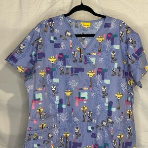 WonderWink Purple Relaxed Graphic Tee